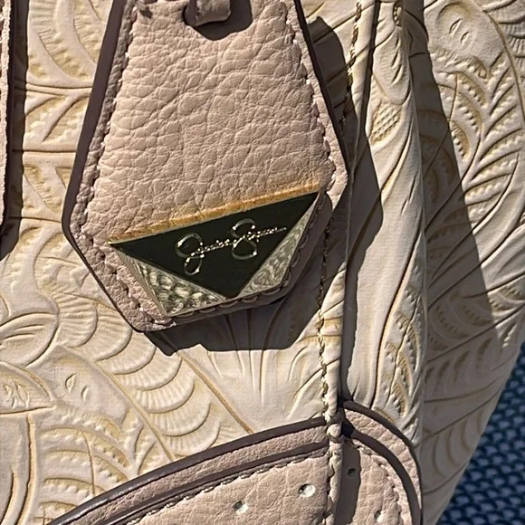 Jessica Simpson Tan Floral Embossed Tote Bag 🌺 - Picture 4 of 9